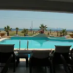 Amphora Hotel