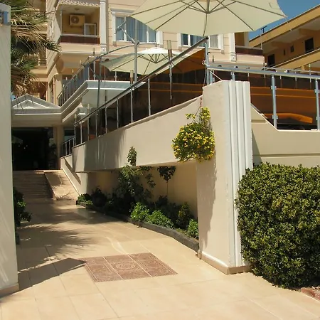 ホテル Amphora 3*