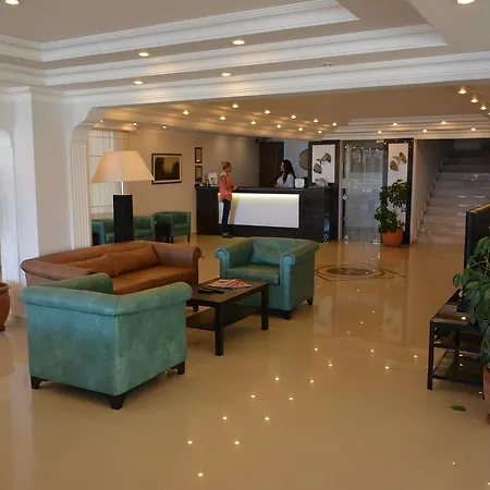 Отель Amphora 3*