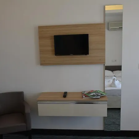 Hotel Amphora 3*