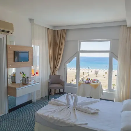 Hotel Amphora 3*