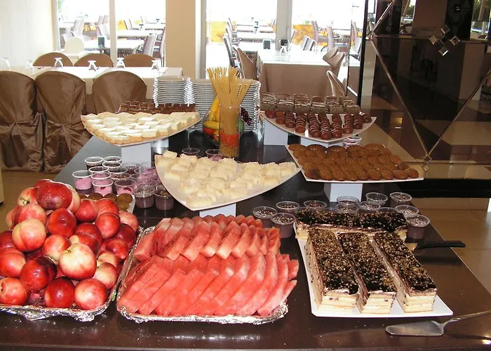 Отель Amphora Айвалык